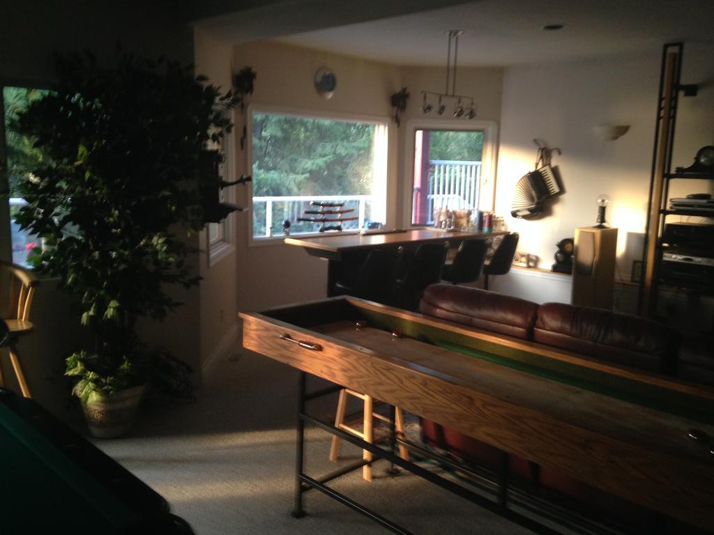 Eagle'S Nest B&B Lake Country Экстерьер фото